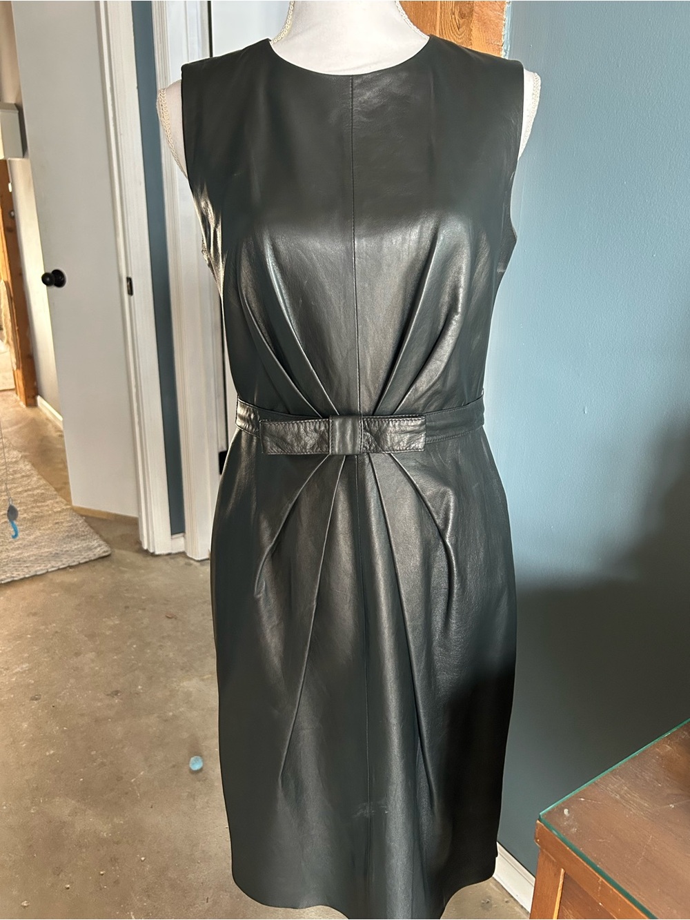 Sleeveless Robert Rodriguez Black Leather Sheath Dress size 6